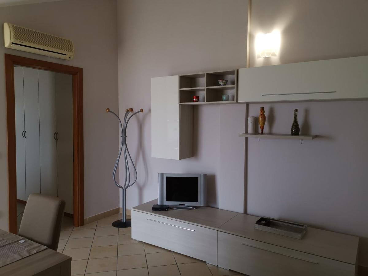 B&B Louise Санта Мария Капуа Ветере Екстериор снимка