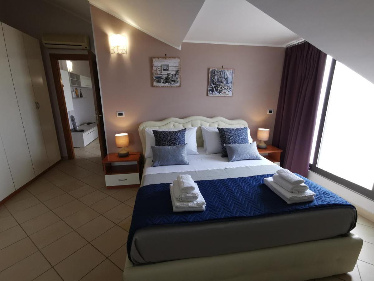 B&B Louise Санта Мария Капуа Ветере Екстериор снимка