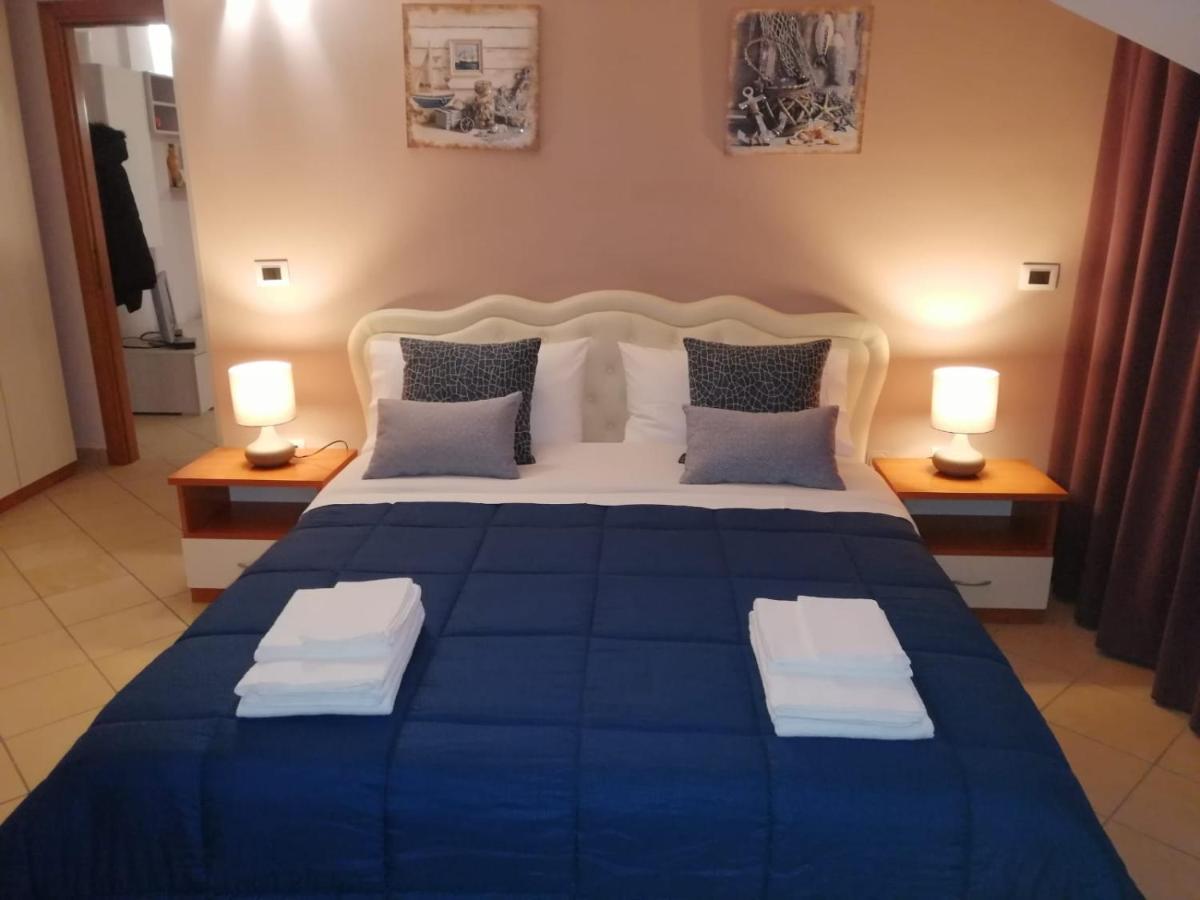 B&B Louise Санта Мария Капуа Ветере Екстериор снимка